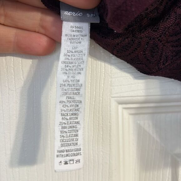 AERIE Size Small Maroon Wine Bralette Adjustable Halter Straps Padded Removable - Picture 7 of 7